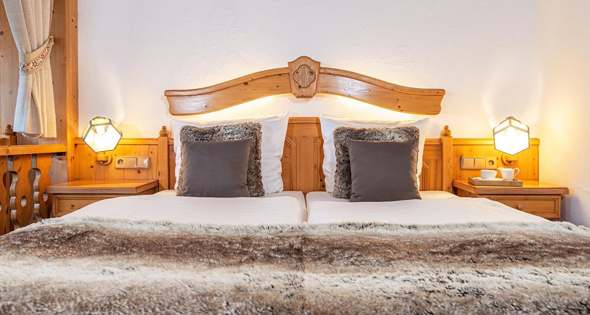 Victor'S Seehotel Weingaertner Bostalsee Bosen-Eckelhausen Rum bild