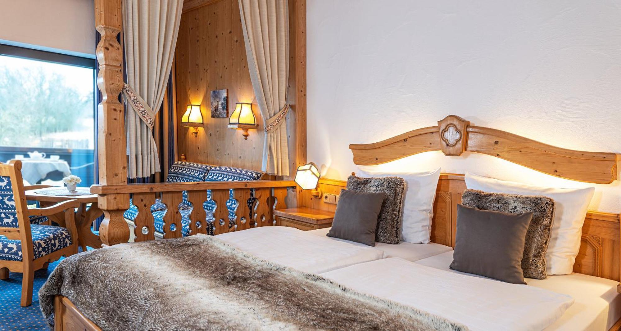 Victor'S Seehotel Weingaertner Bostalsee Bosen-Eckelhausen Rum bild
