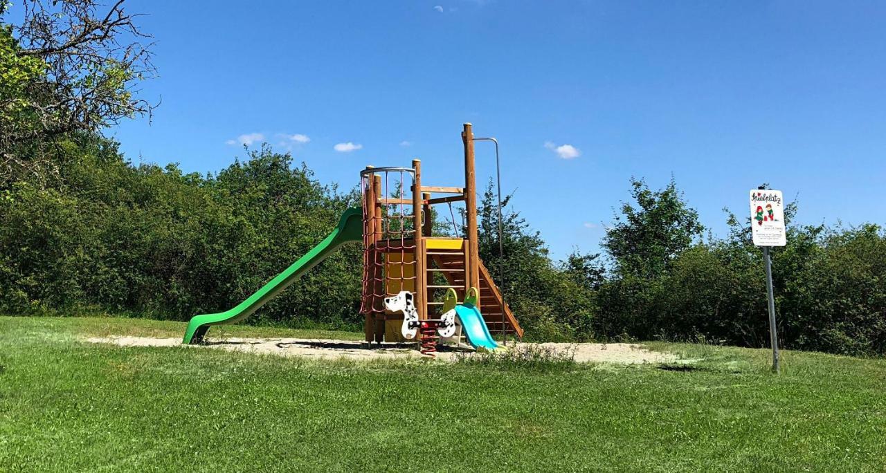 Victor'S Seehotel Weingaertner Bostalsee Bosen-Eckelhausen Exteriör bild